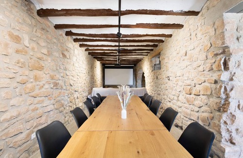 Argencola House | 200 m² Finca ∙ 5 bedrooms ∙ 13 guests