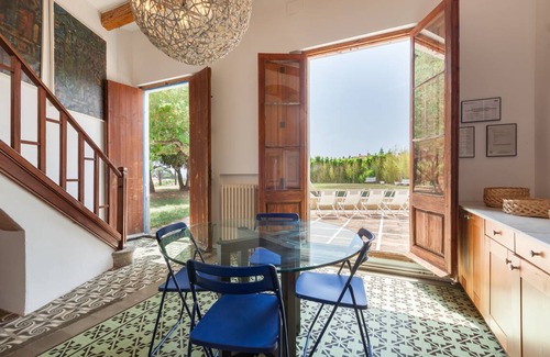 Canet de Mar House | 200 m² House ∙ 6 bedrooms ∙ 11 guests