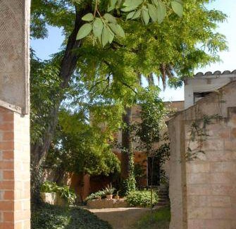El Pla del Penedes House | 220 m² House ∙ 6 bedrooms ∙ 16 guests