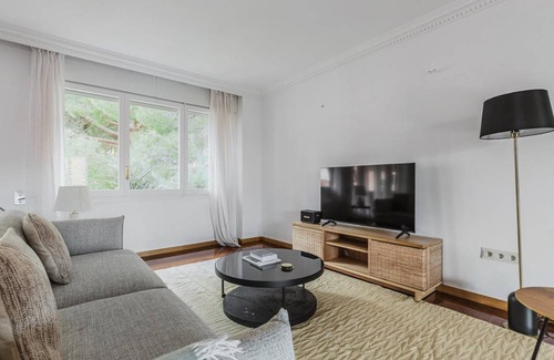 Sarria Apartment | 223 m² Apartment ∙ 3 bedrooms ∙ 6 guests
