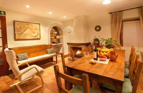 Olost Villa | 230 m² Villa ∙ 3 bedrooms ∙ 10 guests