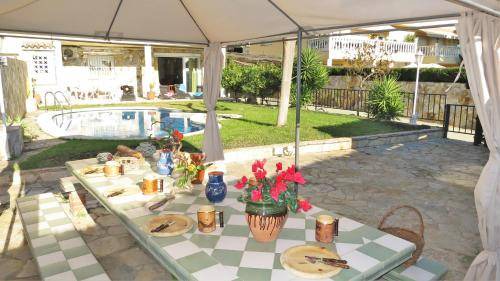 Mataro Villa | 230 m² Villa ∙ 5 bedrooms ∙ 12 guests