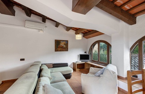 Mura House | 240 m² House ∙ 5 bedrooms ∙ 17 guests