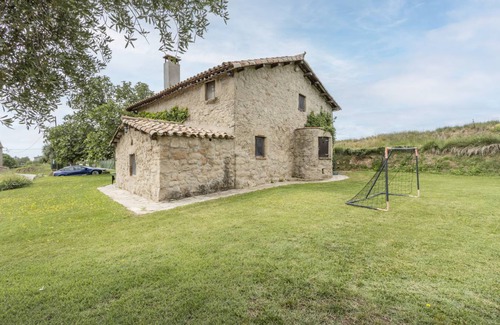 Casserres House | 264 m² House ∙ 3 bedrooms ∙ 9 guests