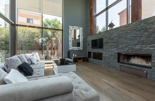 El Papiol House | 280 m² House ∙ 4 bedrooms ∙ 8 guests