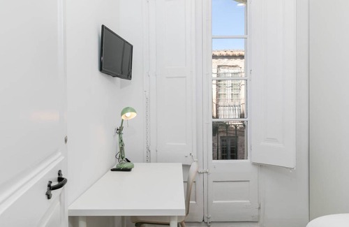El Prat de Llobregat Resort | 290 m² Private room ∙ 1 bedroom ∙ 1 guest