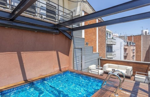 el Fort Pienc Apartment | 3 rooms Barrio Gotico Duplex, Terrace and Pool - 8 pax - Free WiFi