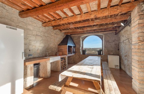 Casserres House | 300 m² House ∙ 8 bedrooms ∙ 30 guests