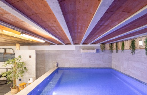 Subirats Villa | 300 m² Villa ∙ 4 bedrooms ∙ 8 guests