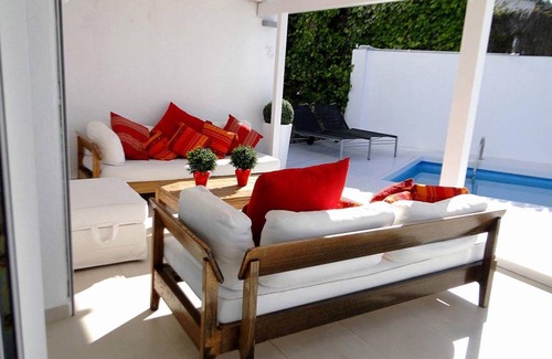 Sitges Villa | 300 m² Villa ∙ 4 bedrooms ∙ 8 guests