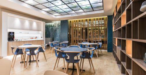 El Prat de Llobregat Hotel | 31 m² Hotel ∙ 127 guests