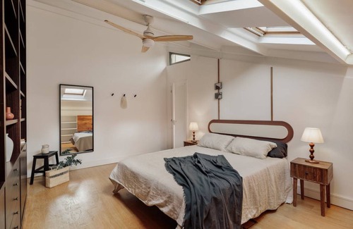 Sarria Apartment | 336 m² Apartment ∙ 4 bedrooms ∙ 8 guests