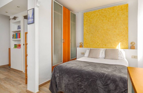 Poblenou Apartment | 35 m² Apartment ∙ 2 guests