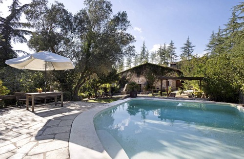 Llinars del Valles House | 350 m² House ∙ 4 bedrooms ∙ 11 guests