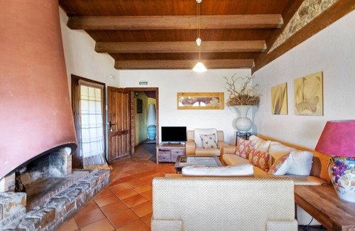 El Bruc Villa | 395 m² Villa ∙ 9 bedrooms ∙ 24 guests
