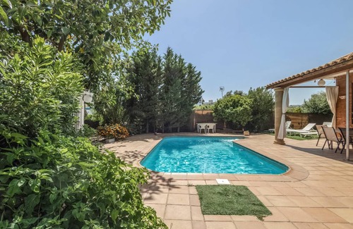 Masnou Villa | 450 m² Villa ∙ 6 bedrooms ∙ 10 guests