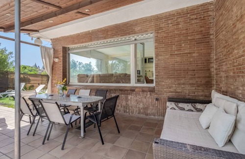 Masnou Villa | 450 m² Villa ∙ 6 bedrooms ∙ 10 guests