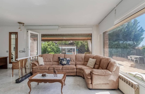 Masnou Villa | 450 m² Villa ∙ 6 bedrooms ∙ 10 guests