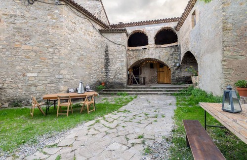 Rocafort Ski Chalet | 470 m² Chalet ∙ 2 bedrooms ∙ 16 guests