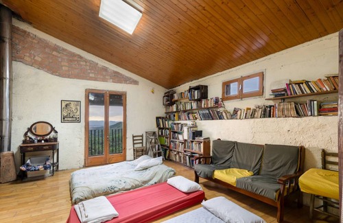 Rocafort Ski Chalet | 470 m² Chalet ∙ 2 bedrooms ∙ 16 guests