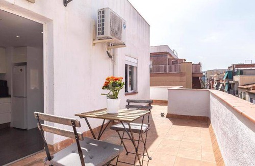 Cornella de Llobregat Apartment | 49 m² Apartment ∙ 3 bedrooms ∙ 5 guests