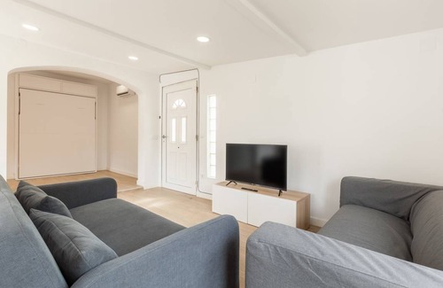 Canyelles House | 50 m² House ∙ 1 bedroom ∙ 4 guests