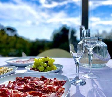 Sant Cugat del Valles Resort | 50 m² Resort ∙ 6 guests