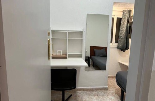 El Born Resort | 50 m² Private room ∙ 1 bedroom ∙ 1 guest