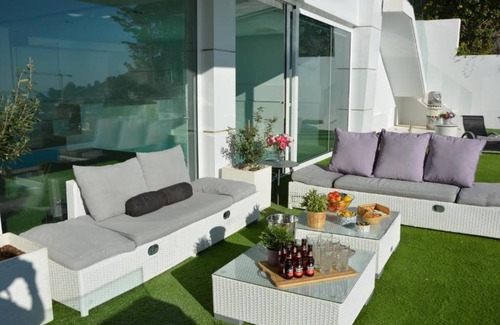 Sitges Villa | 500 m² Villa ∙ 4 bedrooms ∙ 10 guests
