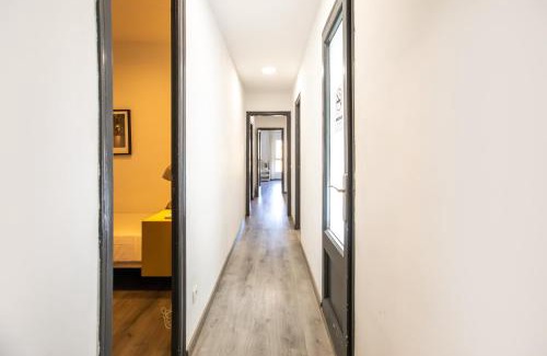 El Camp de l'Arpa del Clot Apartment | 53IND1121 - Apartment near Sagrada Familia