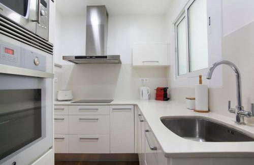 Poblenou Apartment | 55 m² Apartment ∙ 3 bedrooms ∙ 4 guests