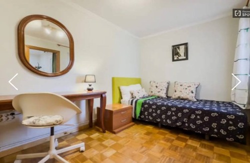 Cornella de Llobregat Apartment | 55 m² Apartment ∙ 2 bedrooms ∙ 3 guests