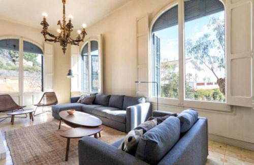 Masnou House | 600 m² House ∙ 8 bedrooms ∙ 16 guests
