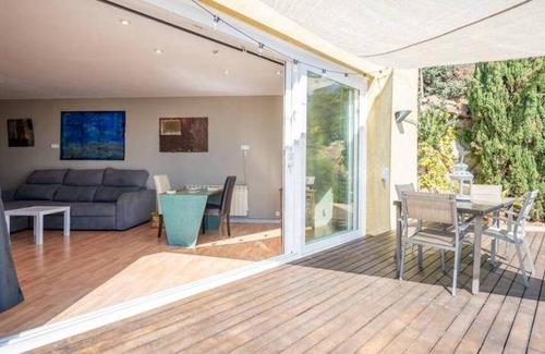 Alella Apartment | 65 m² Apartment ∙ 1 bedroom ∙ 4 guests