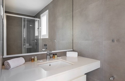 Poblenou Apartment | 70 m² Apartment ∙ 2 bedrooms ∙ 4 guests