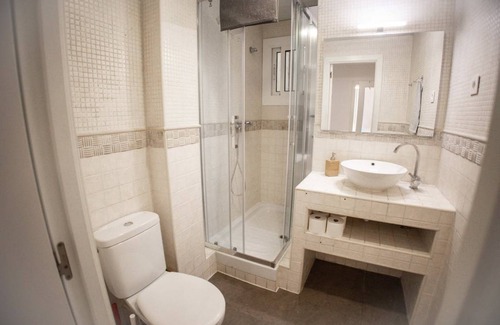 El Prat de Llobregat Resort | 70 m² Private room ∙ 1 bedroom ∙ 1 guest