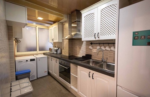 El Prat de Llobregat Resort | 70 m² Private room ∙ 1 bedroom ∙ 1 guest