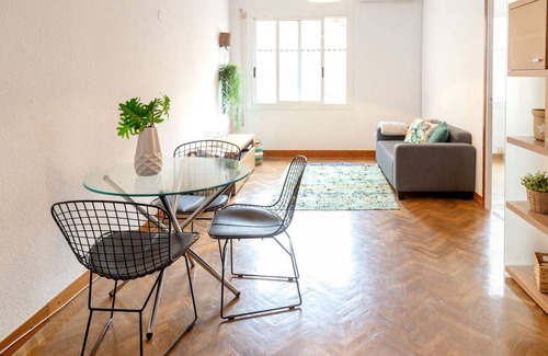 Sant Gervasi Resort | 70 m² Private room ∙ 1 bedroom ∙ 1 guest