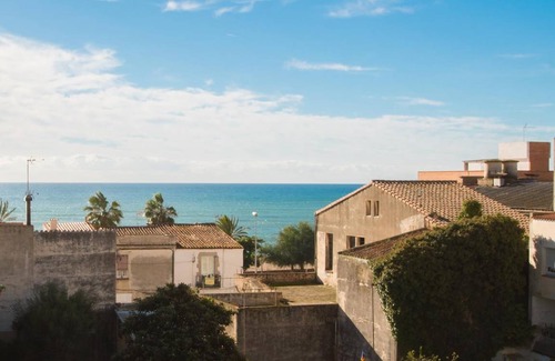 Canet de Mar Apartment | 72 m² Apartment ∙ 2 bedrooms ∙ 6 guests