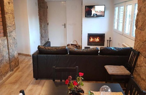 Castellbell I El Vilar Apartment | 75 m² Apartment ∙ 2 bedrooms ∙ 6 guests