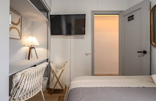 Poblenou Resort | 75 m² Private room ∙ 1 bedroom ∙ 1 guest