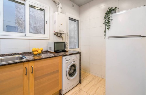 el Fort Pienc Apartment | 80 m² Apartment ∙ 4 bedrooms ∙ 5 guests