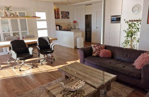 Canyelles Apartment | 80 m² Apartment ∙ 2 bedrooms ∙ 4 guests