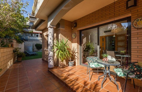 Canyelles House | 80 m² House ∙ 2 bedrooms ∙ 6 guests