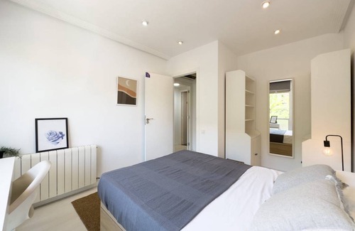 Sants-Badal Resort | 80 m² Private room ∙ 1 bedroom ∙ 1 guest