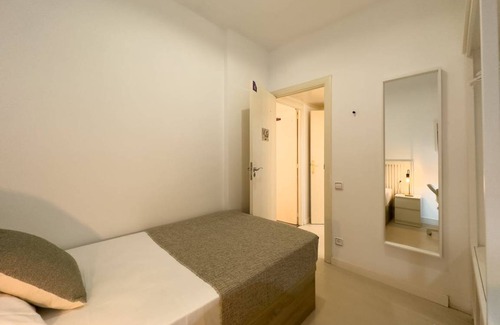 Sants-Badal Resort | 80 m² Private room ∙ 1 bedroom ∙ 1 guest