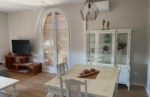 Cardona Apartment | 85 m² Apartment ∙ 3 bedrooms ∙ 6 guests
