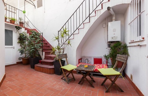 La Sagrera House | 85 m² House ∙ 2 bedrooms ∙ 4 guests
