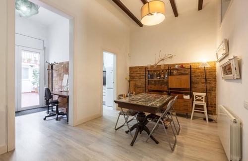 La Sagrera House | 85 m² House ∙ 2 bedrooms ∙ 4 guests