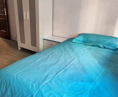 Nou Barris Resort | 85 m² Private room ∙ 1 bedroom ∙ 1 guest